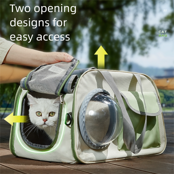 Bubble Window Cat Carriers for Medium Cats or Dogs Under 18 lbs